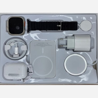 Подарочный набор гаджетов DT1000 6 в 1 Смарт-часы SmartWatch Ultra, наушники, павербанк (Вcе White, часы Silver Black)